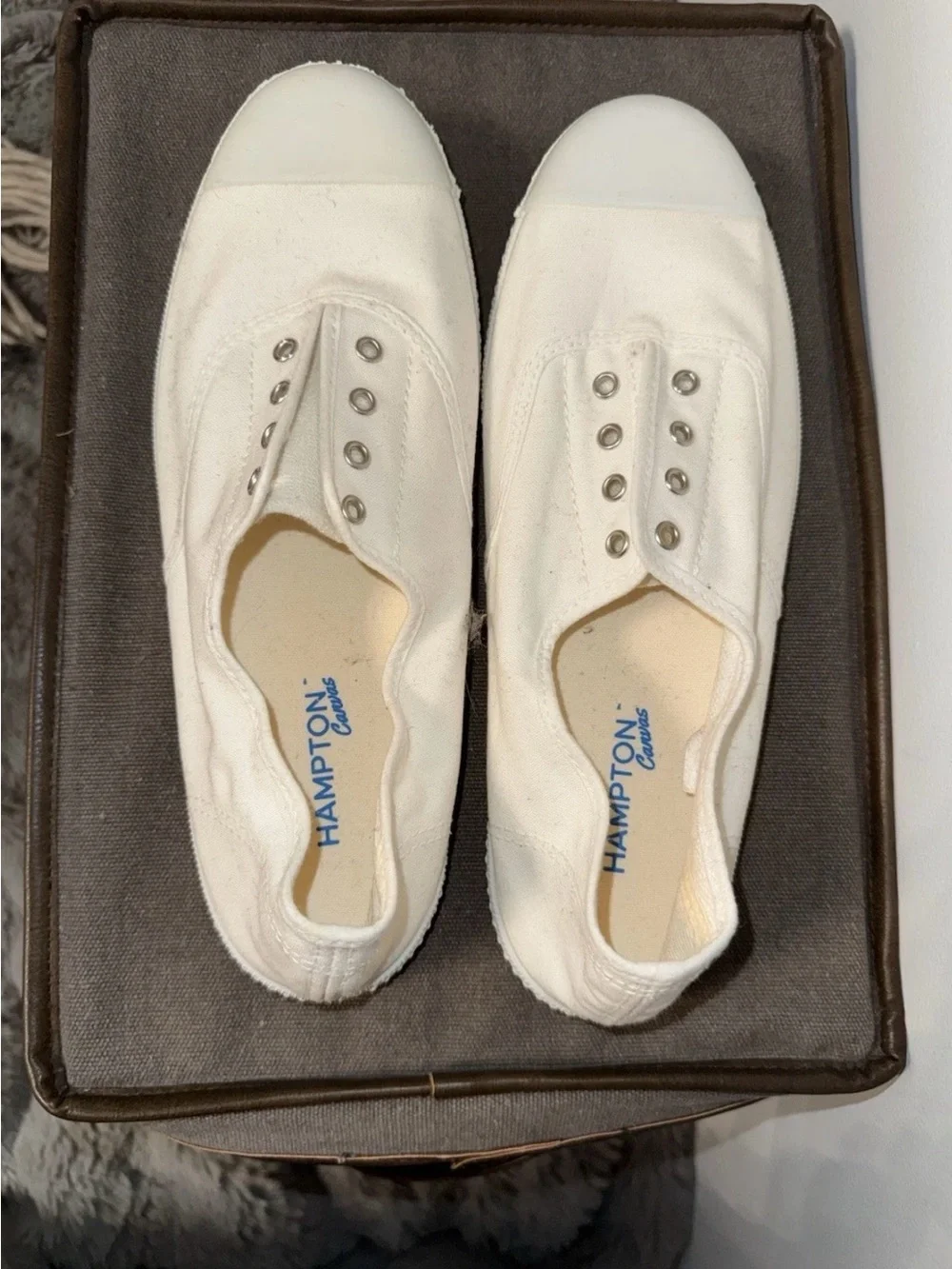 Canvas Slip-On Sneakers in Off-White (US MENS 7) Hampton Canvas